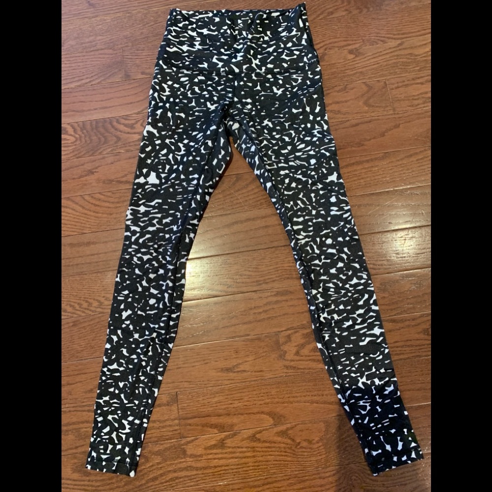 Lululemon wunder under high rise